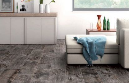 Ploščice za dnevno sobo imitacija lesa Jamba