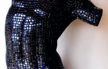 Unikatni črni mozaik